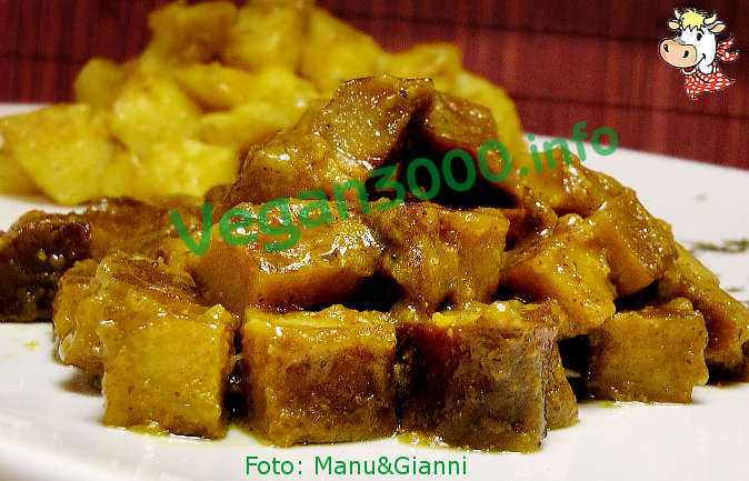 Foto numero 1 della ricetta Chunks of seitan with curry