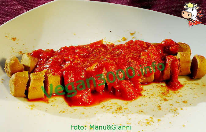 Foto numero 1 della ricetta Vegan Currywurst