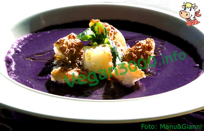 Foto numero 1 della ricetta Purple cream