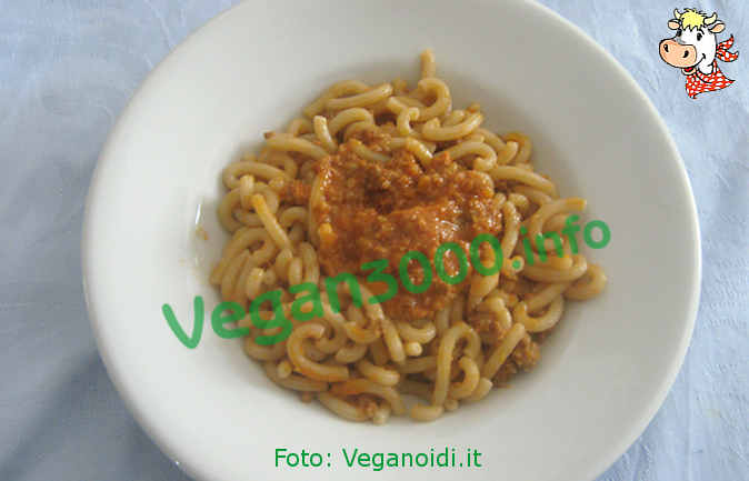 Foto numero 1 della ricetta Spelt pasta with sausages of mopur