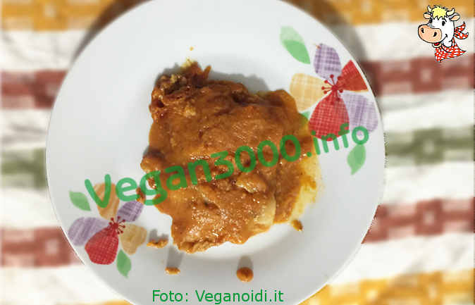 Foto numero 1 della ricetta Filetti di pesce vegan in salsa