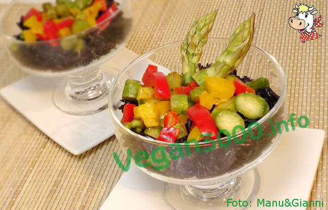 Foto numero 1 della ricetta Venus black rice with colored crispy vegetables