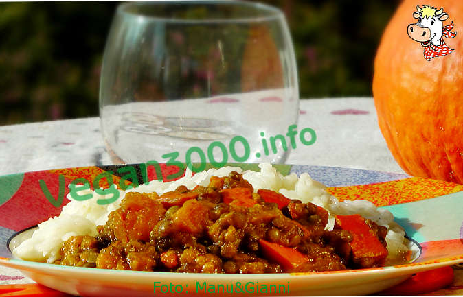 Foto numero 1 della ricetta Pumpkin and lentil curry with Basmati rice