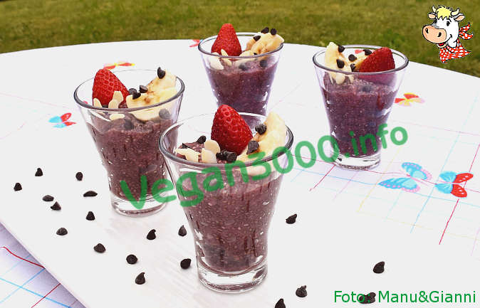 Foto numero 3 della ricetta Chia pudding with strawberries