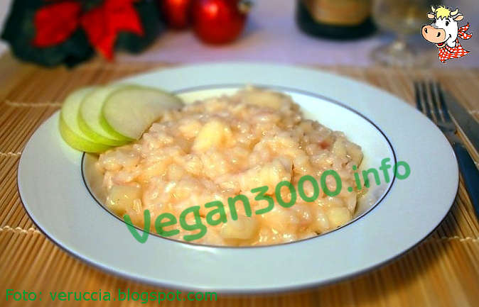 Foto numero 1 della ricetta Risotto in sparkling wine with green apples