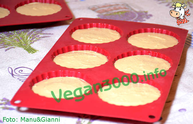 Foto numero 2 della ricetta Mini cheesecakes with berries