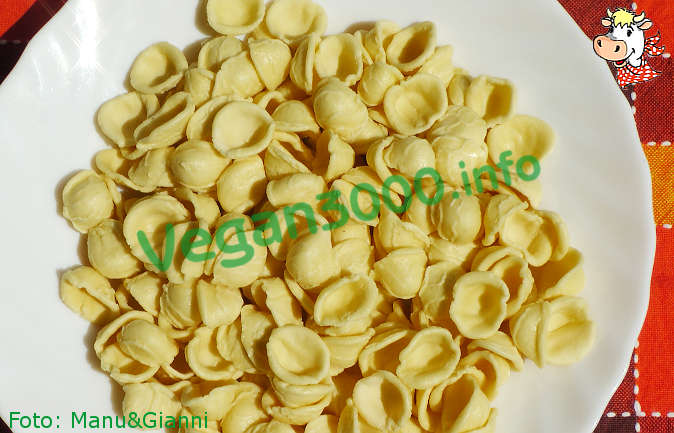 Foto numero 1 della ricetta Orecchiette with wild fennels