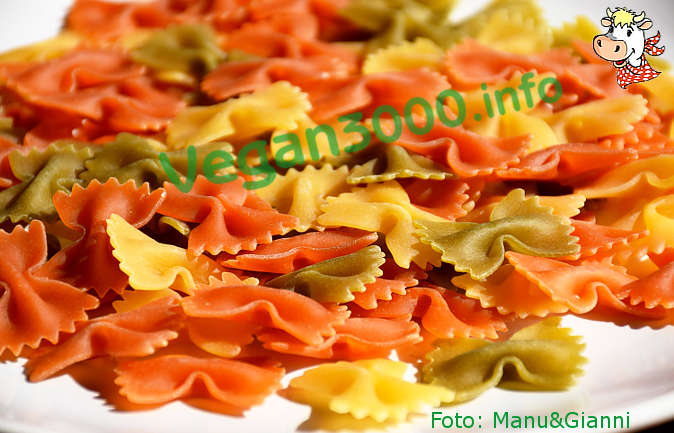 Foto numero 1 della ricetta Farfalle colorate