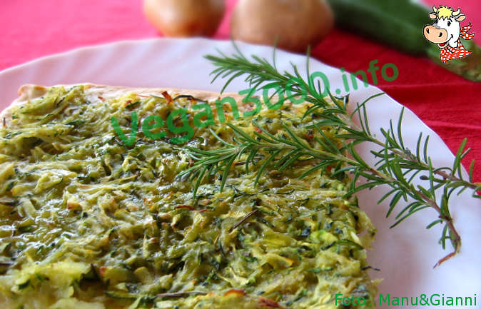 Foto numero 1 della ricetta Pizza with potatoes and zucchini