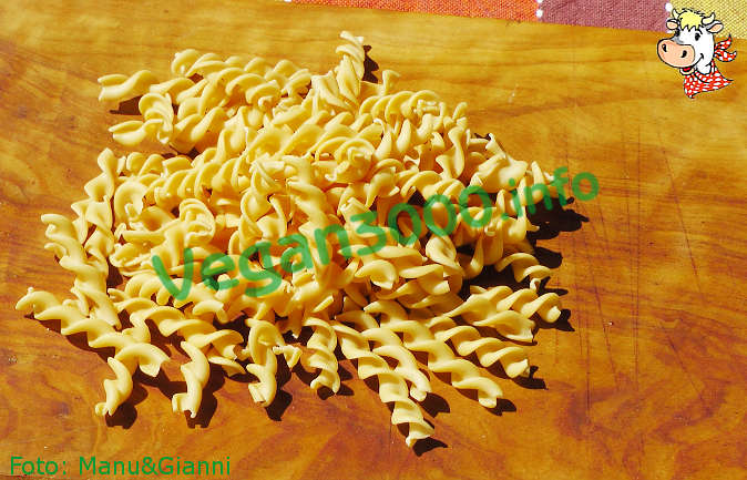 Foto numero 1 della ricetta Fusilli con crema di zucca e funghi pioppini